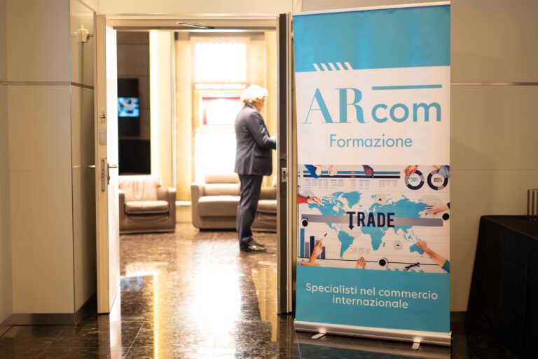 Forum Internazionale del commercio BASSA DEFINIZIONE-12