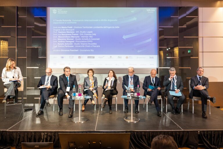 Forum Internazionale del commercio BASSA DEFINIZIONE-78