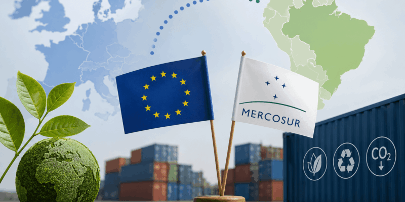 Illustrazione del Centro Studi ARcom dedicata all'Accordo UE-Mercosur, con le bandiere dell'Unione europea e del Mercosur, container per il commercio internazionale ed elementi che richiamano la sostenibilità ambientale